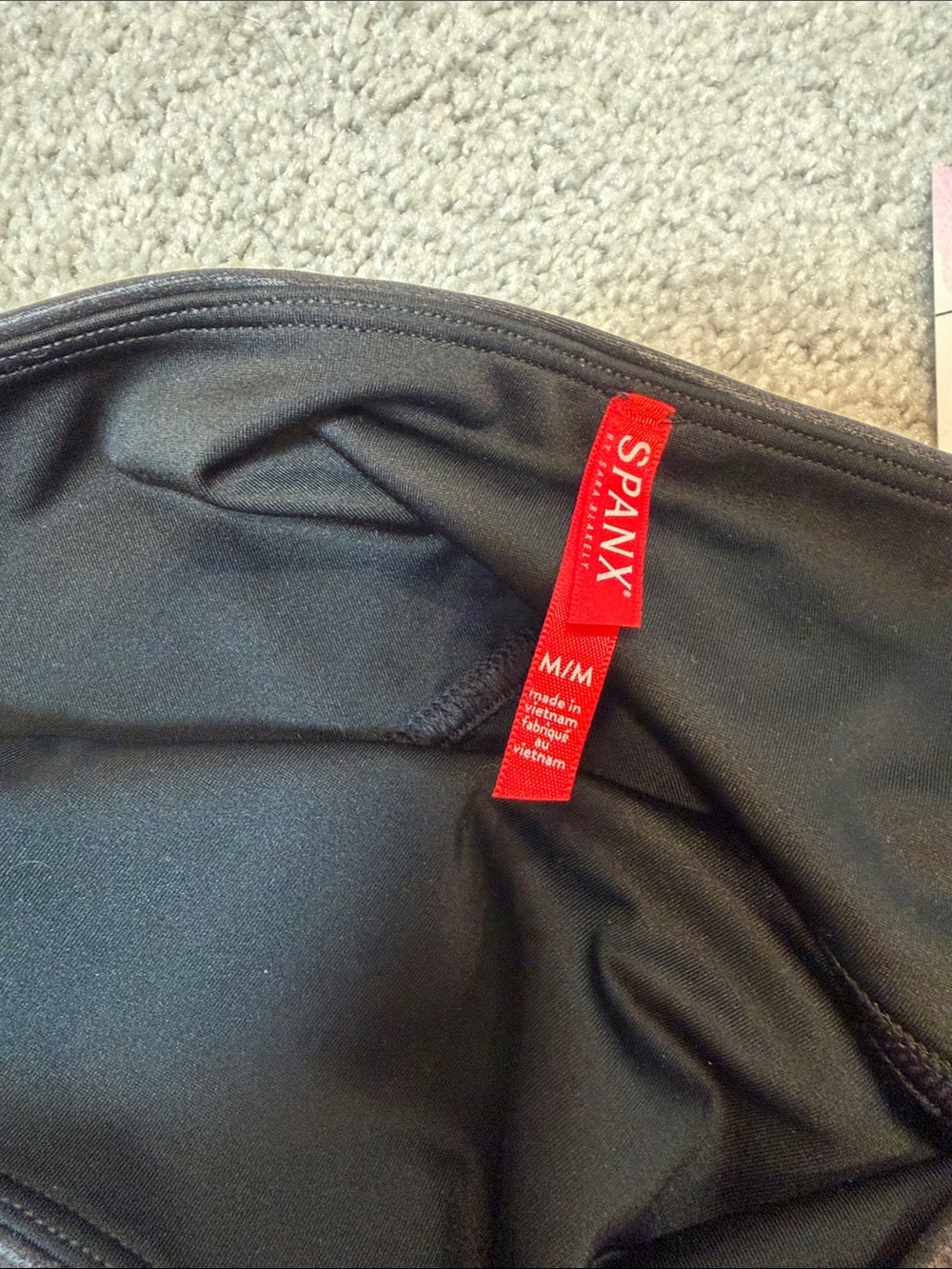 SPANX Black Shapewear Leggings - Picture 2 of 3